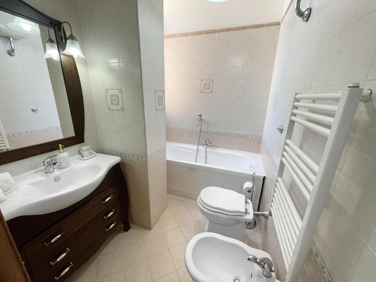 كاستيلاّماري دي ستا Flavia Apartment المظهر الخارجي الصورة