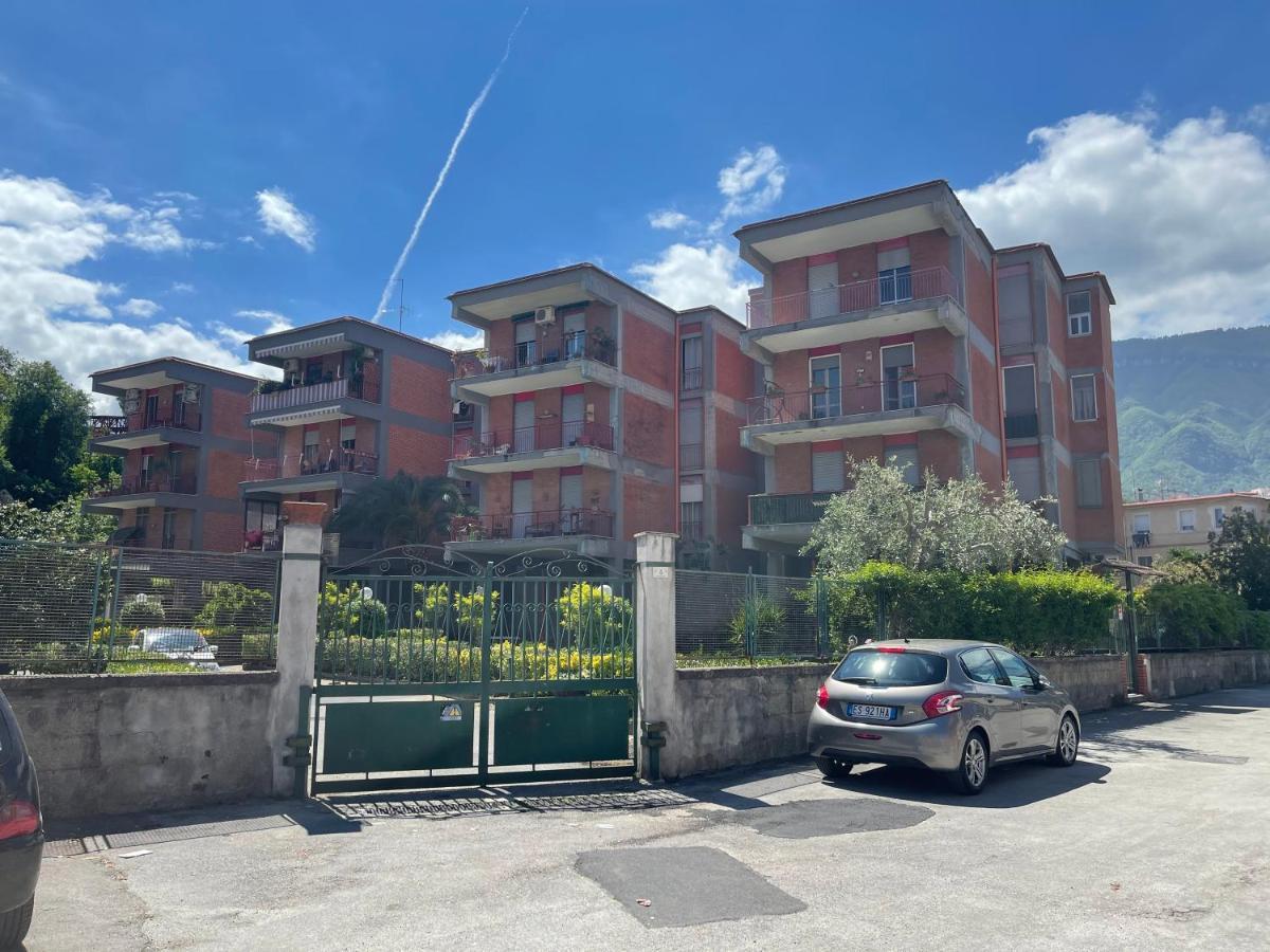 كاستيلاّماري دي ستا Flavia Apartment المظهر الخارجي الصورة