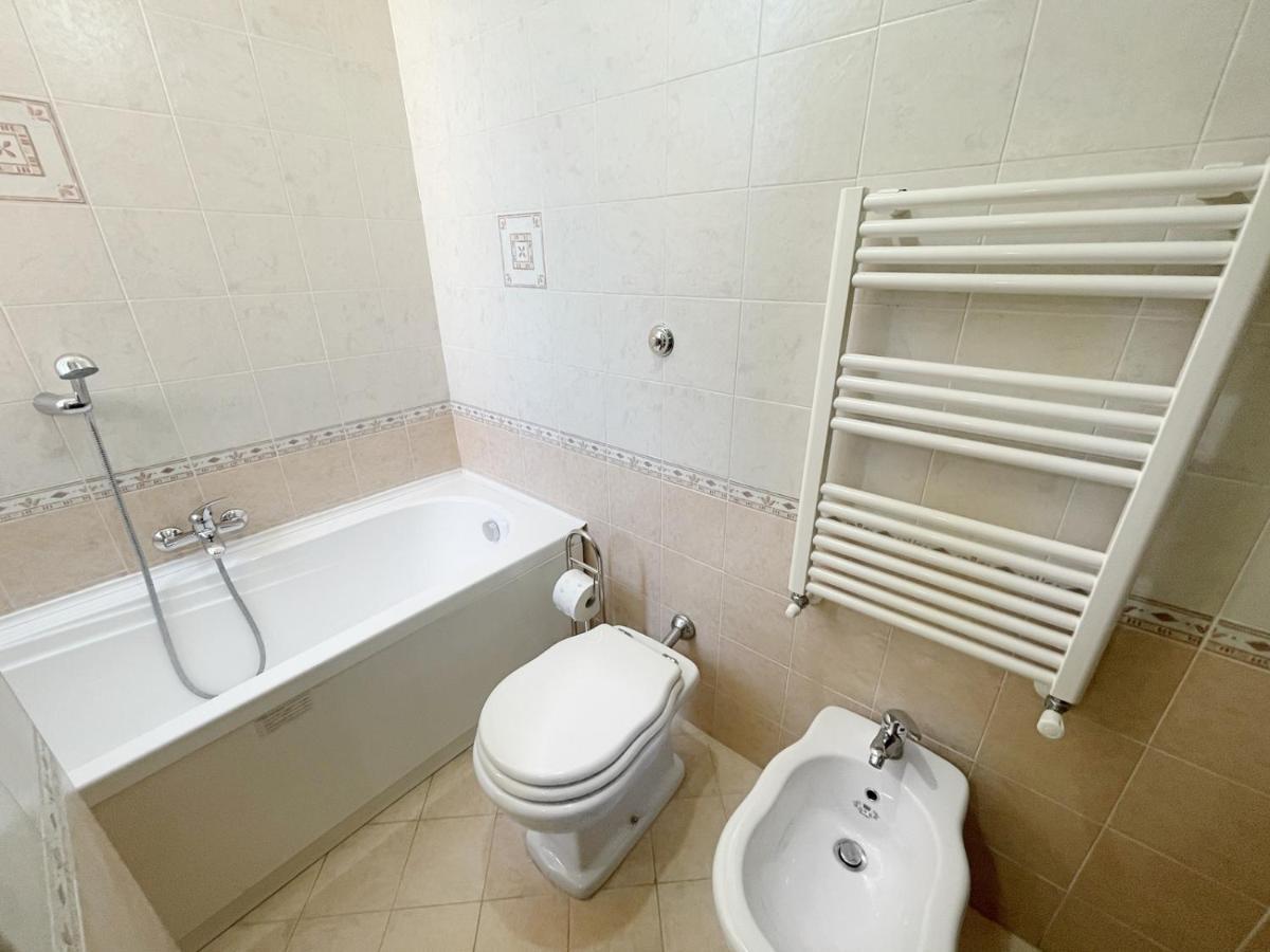 كاستيلاّماري دي ستا Flavia Apartment المظهر الخارجي الصورة