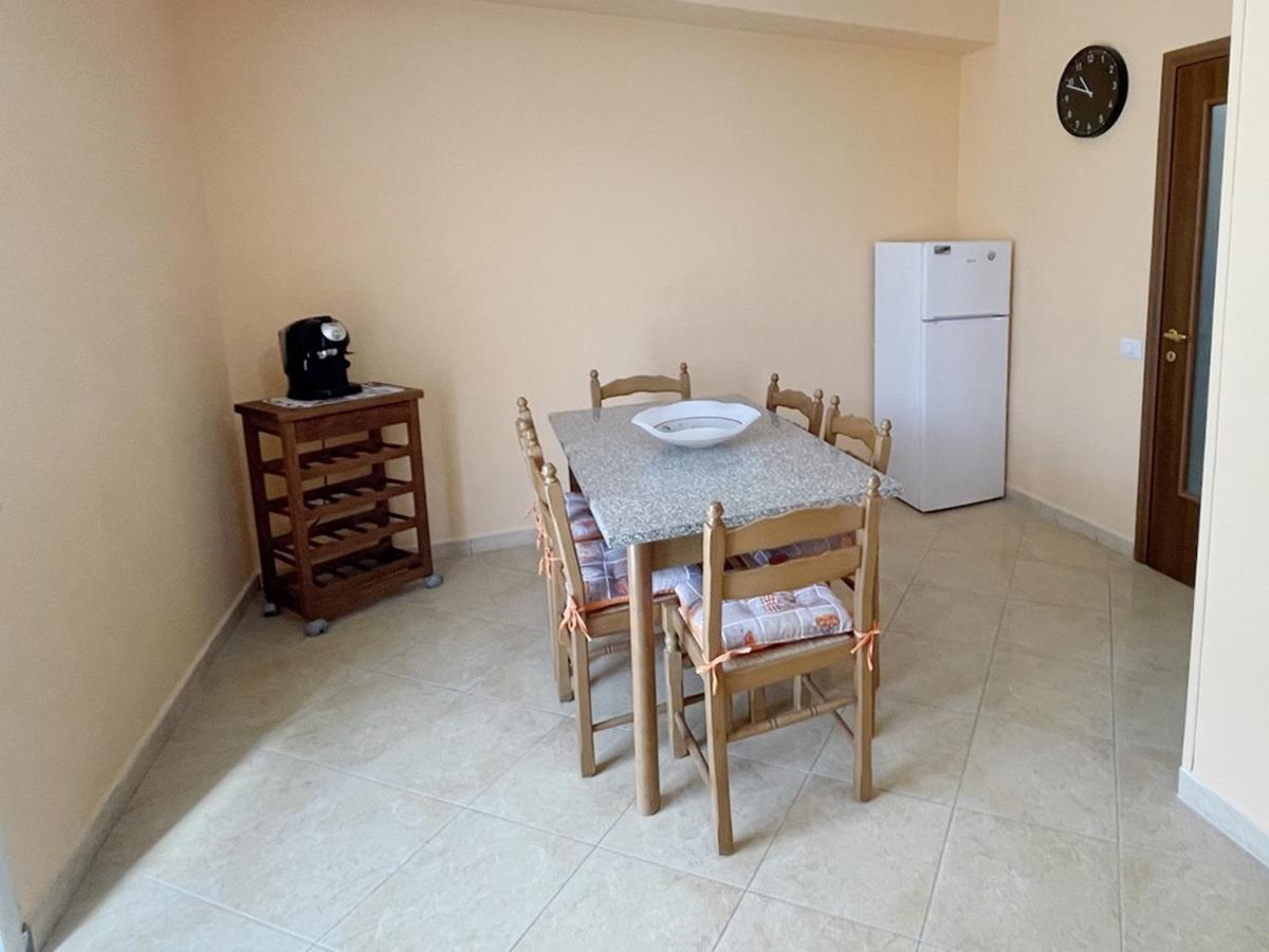 كاستيلاّماري دي ستا Flavia Apartment المظهر الخارجي الصورة